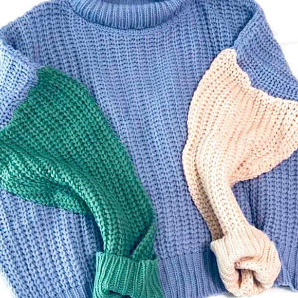 Color block turtleneck sweater - Picture 3 of 5